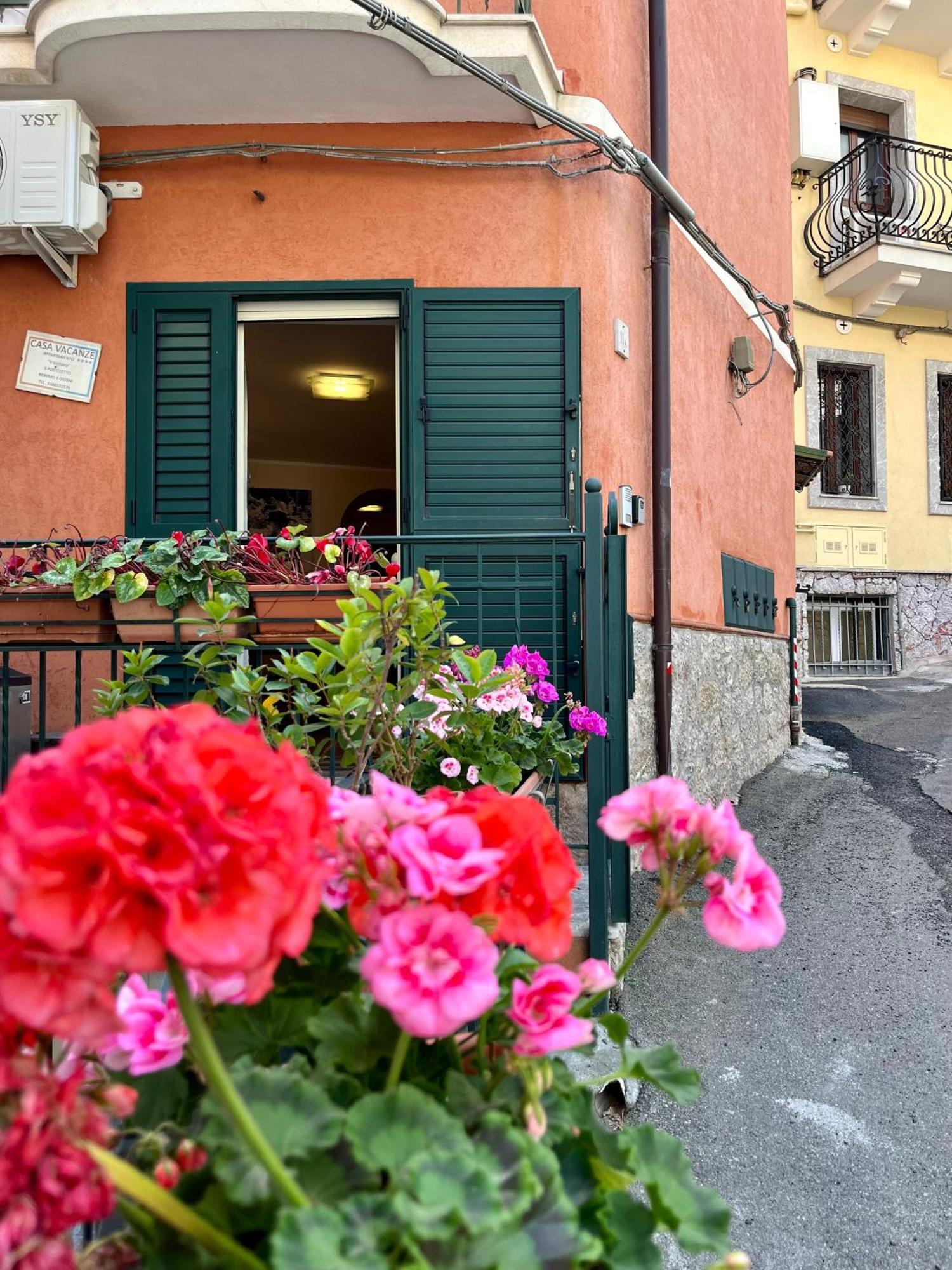 Il Siciliano Apartment Taormina Bagian luar foto