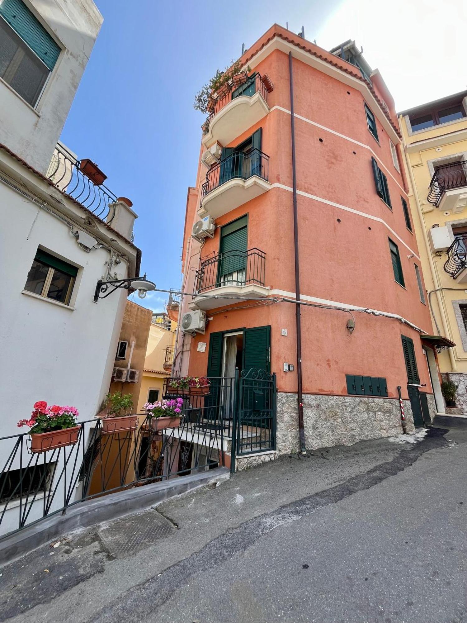 Il Siciliano Apartment Taormina Bagian luar foto